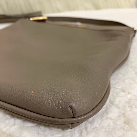 MICHAEL KORS BEDFORD Mushroom Pebbled Leather Slim Flat Crossbody Messenger Bag - Picture 9 of 16